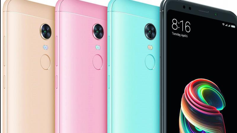 The Redmi  Note 5 Pro  uses deep learning algorithms to beautify selfies and remove blemishes