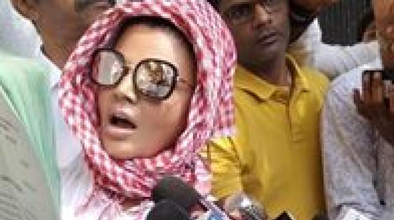 Rakhi Sawant urged court to order Tanushree to pay her 25 paise as damages for maligning her reputation and to tender an unconditional apology in print, television and social media. (Photo: Facebook | @RakhiSawantOfficialPage)