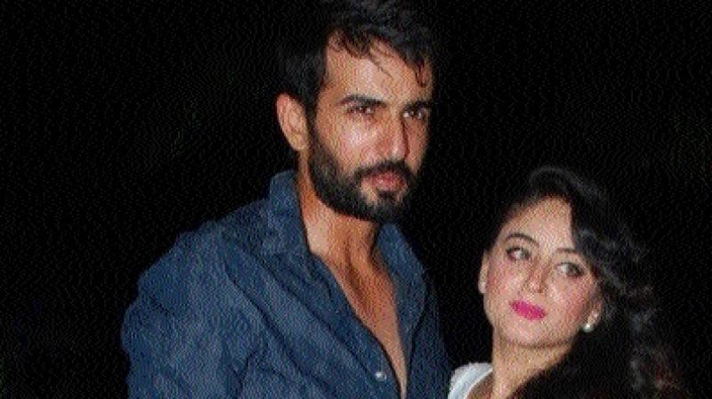 Mahhi breaks the silence about Jay