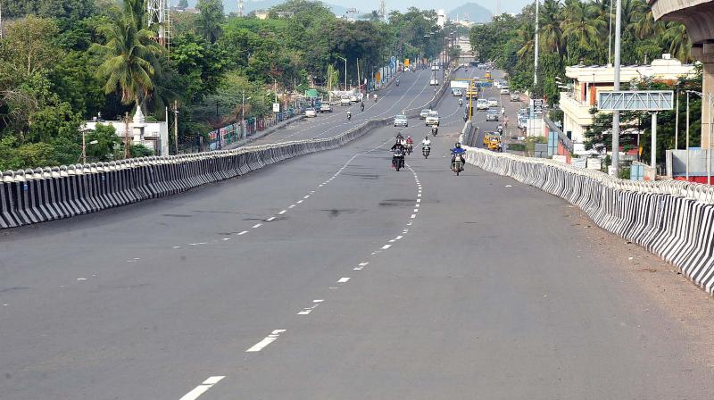 No traffic on Tirusulam flyover. (Photo: DC)