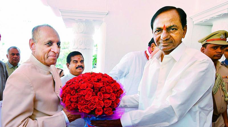 Chief Minister K. Chandrasekhar Rao welcomes Governor E.S.L. Narasimhan as he arrives at the Legislative Assembly on Saturday.