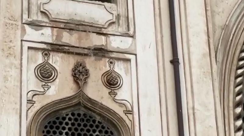 Videos of the water flowing out from the minaret were circulated on social media too.