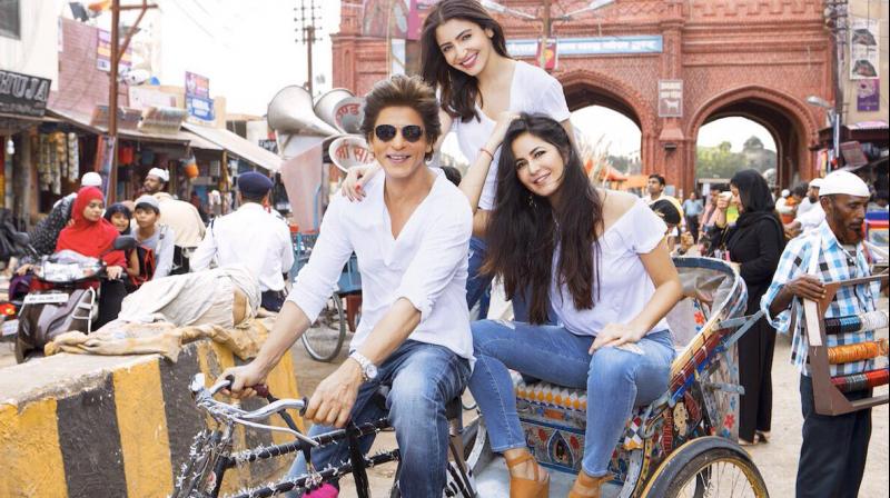 Shah Rukh Khan, Anushka Sharma and Katrina Kaif take a ride.