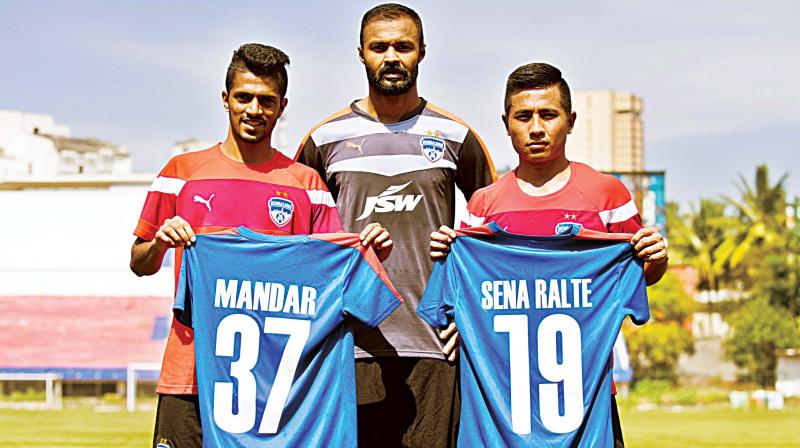 Bengaluru FC signings Mandar Rao Dessai, Arindam Bhattacharya and Lalhmangaihsanga Sena Ralte.