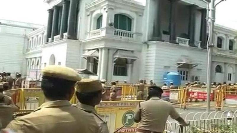Police on guard outside Tamil Nadu Assembly as floor test is underway. (Photo: ANI Twitter)