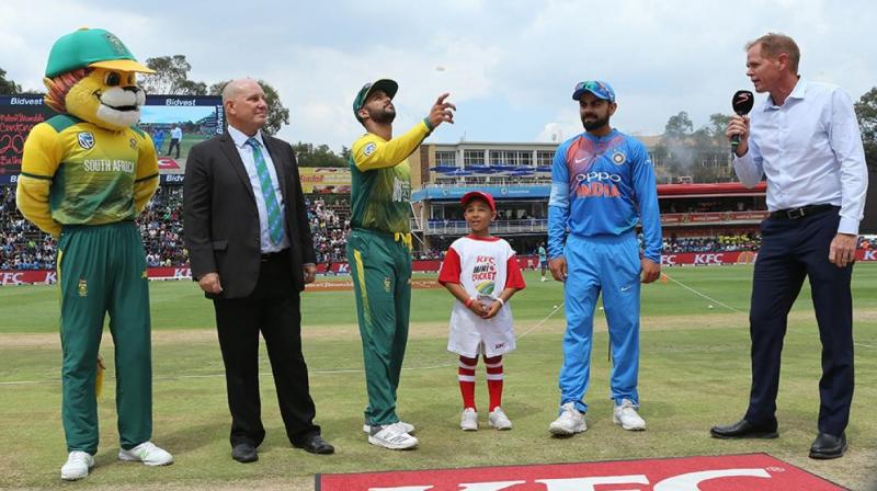 The weather condition at centurion is set to experience cloudy condition, with heavy showers in the morning. (Photo: AP)
