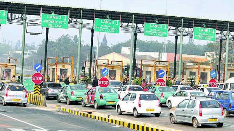 The payment of toll would be suspended till the midnight of November 11.