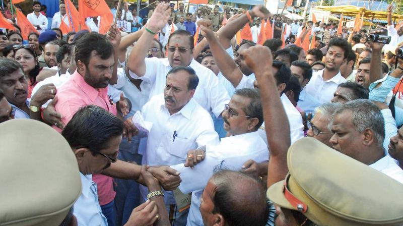 BJP leader  H. Raja at a protest in Kancheepuram district on Sunday (Photo: DC)