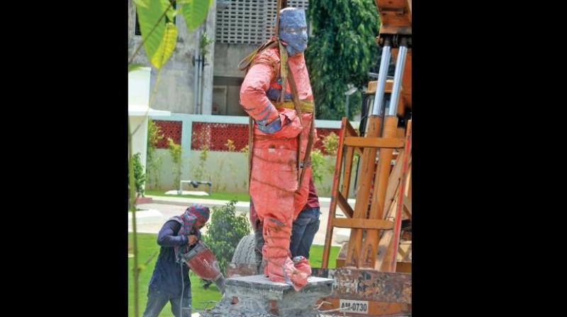 Despite repeated efforts by Sivaji fans, the AIADMK government had not permitted the opening of the statue.   (Photo: File)