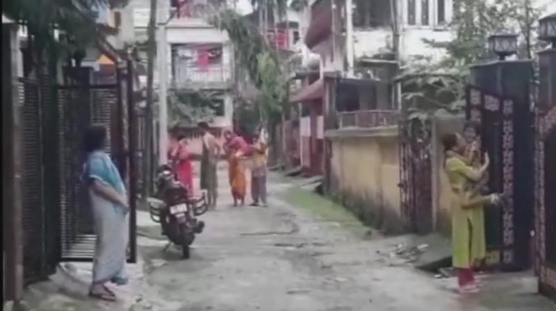 People rushed out of their homes in Siliguri on Wednesday morning. (Photo: ANI/Twitter)