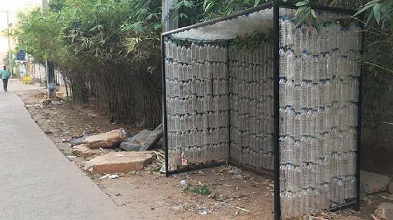 The construction of the bus stop Swaroopnagar colony was taken up by Bamboo House India with their Recycle India initiative. (Photo: Twitter)