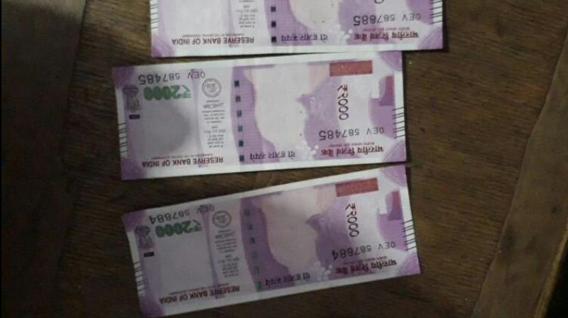 The Rs 2000 notes without Mahatma Gandhis image. (Photo: ANI Twitter)