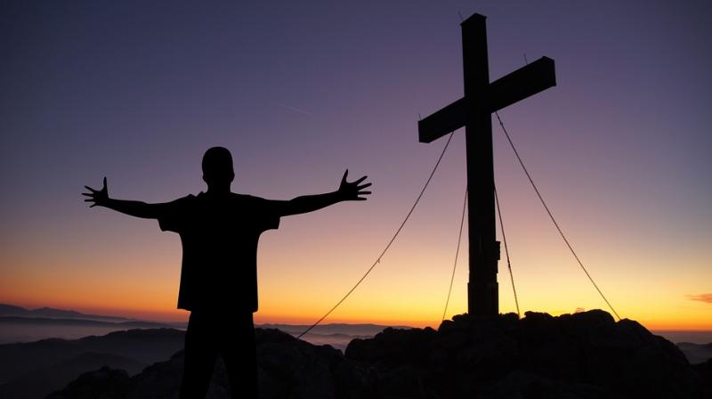 No Christian celebration can ever be complete without a Cross being at its centre since Christians believe that Jesus Christs death on the Cross and his resurrection brought salvation to the world. (Photo: Pixabay)