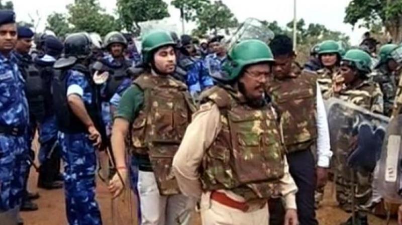 On receiving the information of Pathalgarhi at Anigara, Khunti Superintendent of Police Ashwani Sinha reached the spot with more than 400 police to stop the movement. (Photo: ANI)