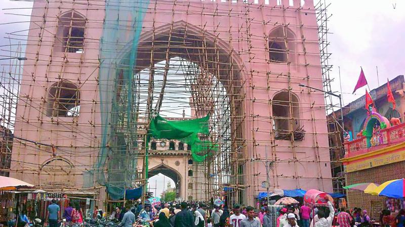 The Greater Hyderabad Municipal Corporation has taken up the  restoration work of arches in and around Charminar  under the pedestrianisation project.