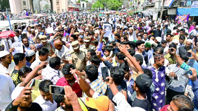 Youngsters took out a rally in the Old City after Friday prayers to protest the killing and rape of a eight-year-old girl in Kathua. The protesters sought capital punishment for the guilty.
