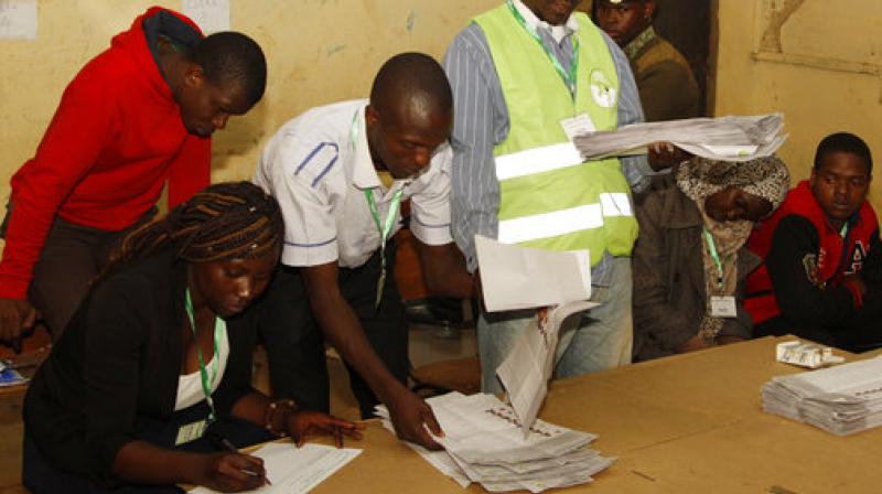 Kenyans are going to the polls to vote in a general election after a tightly fought presidential race between incumbent President Uhuru Kenyatta and main opposition leader Raila Odinga. (Photo: AP)