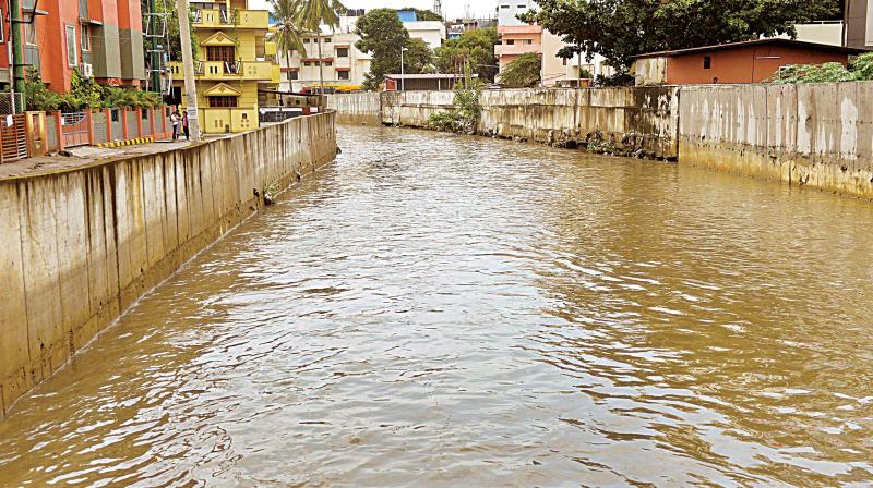 Rapid concretisation of Storm Water Drains, encroachment of lakes and catchment areas and the inappropriate construction of shoulder drains has severely impacted, the citys green cover with areas like Koramangala and Bellandur getting flooded in the monsoon.