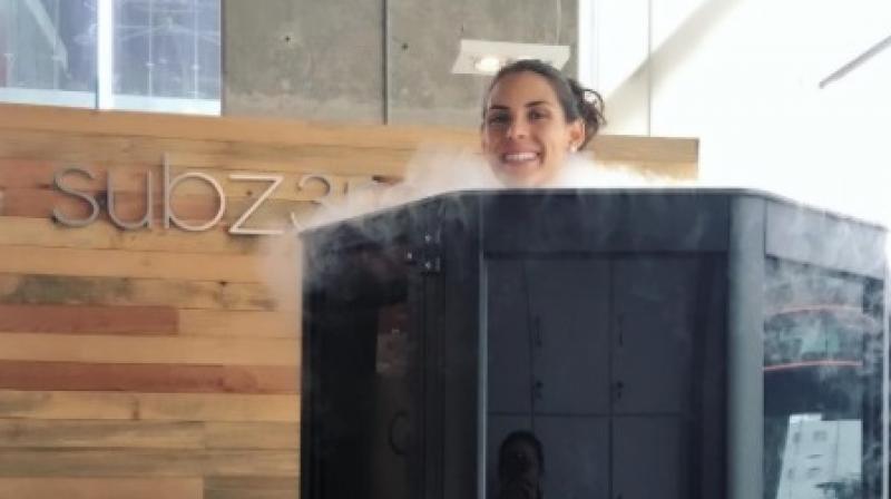 (Cryotherapy is also known to manage pain and make your skin smoother. (Photo: Instagram / fergnzlz)