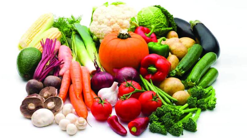 Prices of a few vegetables from other states have been on the rise for the last two days due to lesser arrivals.