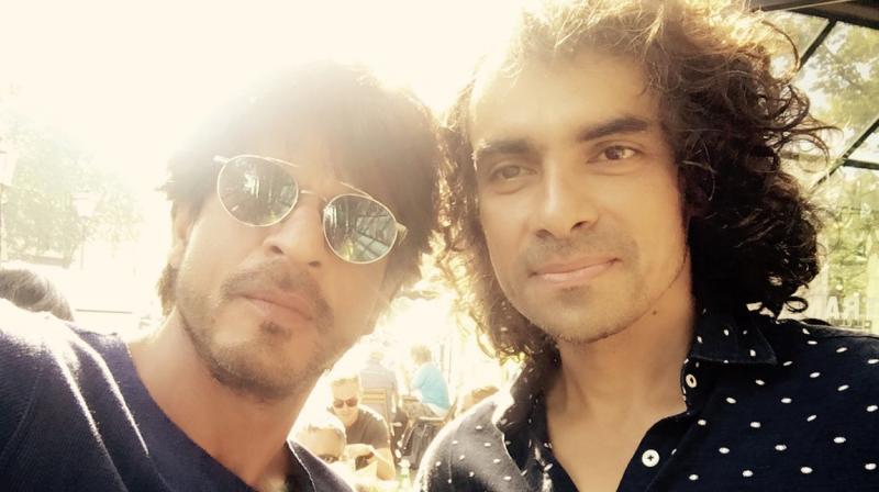 The picture  with Imtiaz Ali that Shah Rukh shared on Twitter.