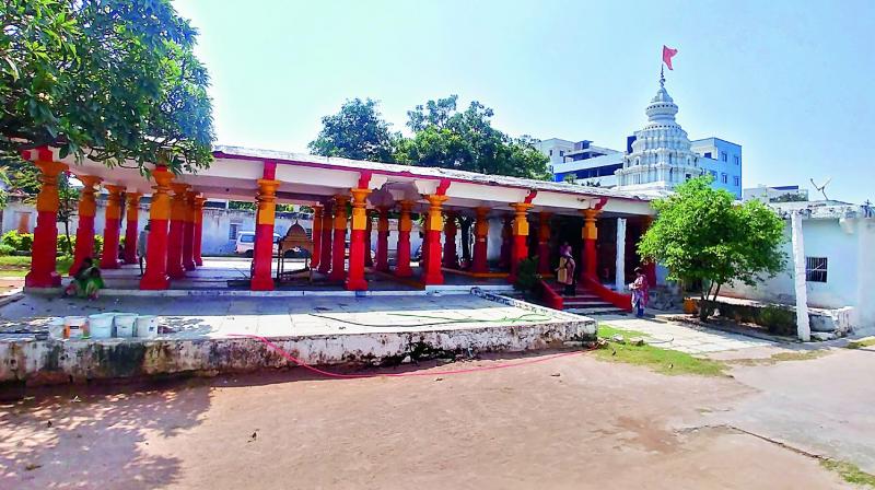 Rambagh temple at Attapur.