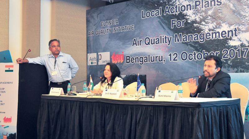 Dr Nagappa addresses a workshop on developing a local action plan to control air pollution in Bengaluru on Thursday. (Photo: DC)