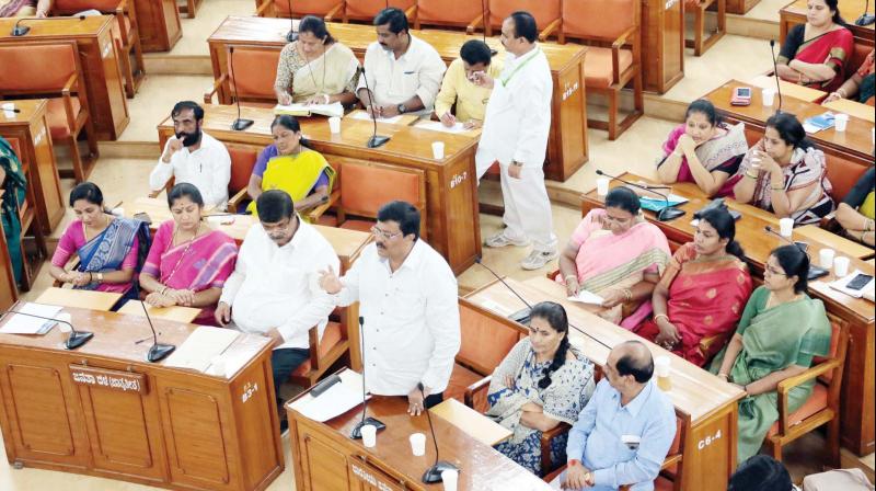 Padmanabha Reddy, opposition leader at BBMP Council, speaks at the Council meeting