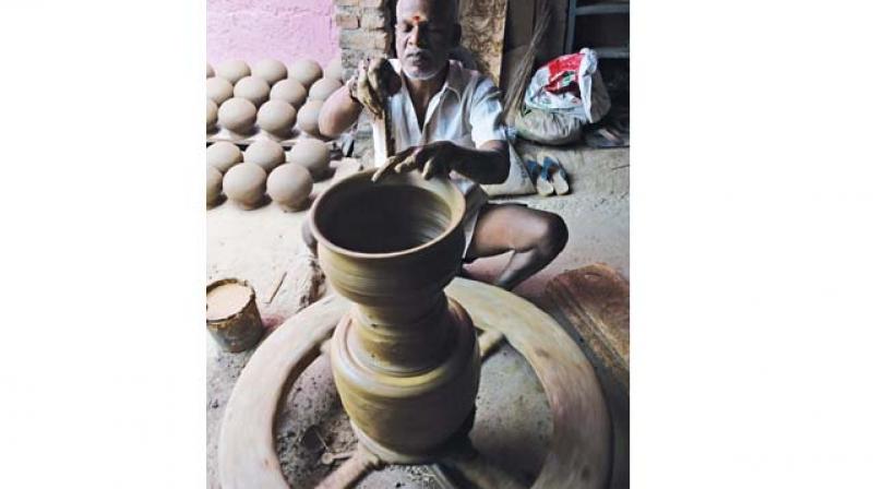 Plight of Pongal potters