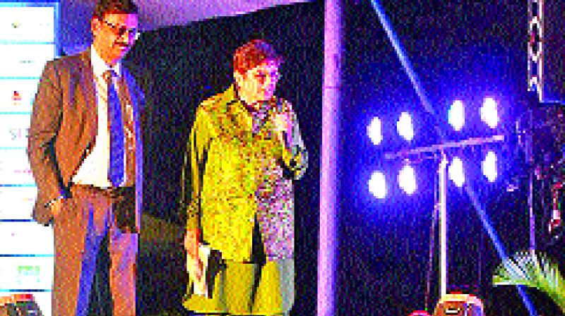 Puducherry Lt Governor Kiran Bedi addresses the large gathering at the Closing Ceremony of the Chennai International Youth Fest held at Mayajaal on Sunday. (Photo: DC)