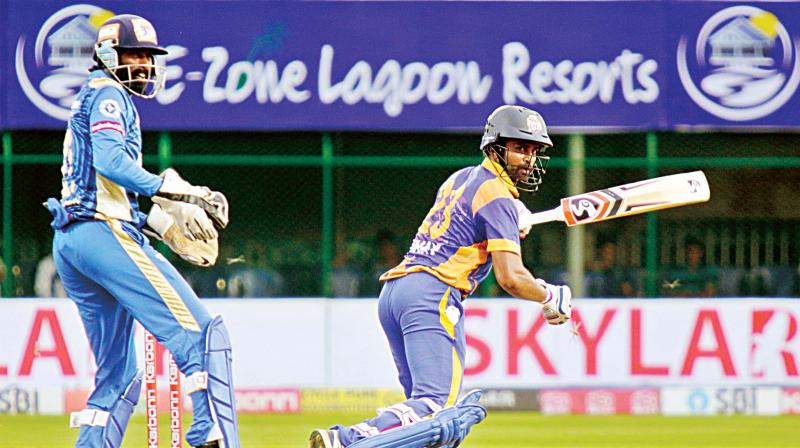 Hubli Tigers R Vinay Kumar in action on Wednesday (Photo: DC)