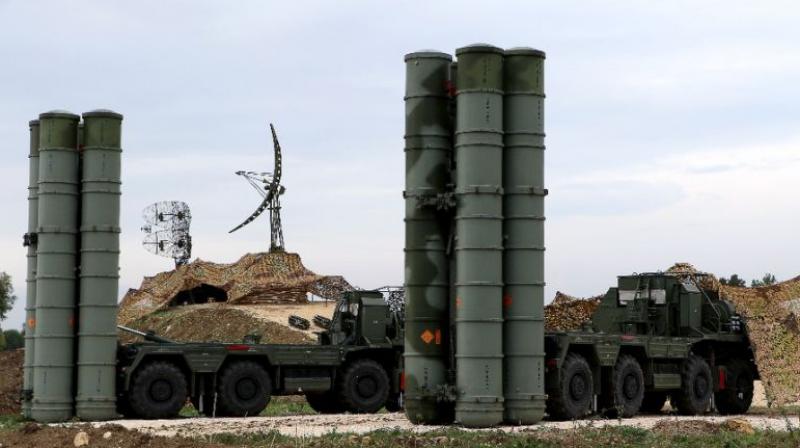 S-400 Triumf long-range air defence missile system has the capability to destroy incoming hostile aircraft, missiles and even drones at ranges of up to 400 km. (Representational Image: AFP)