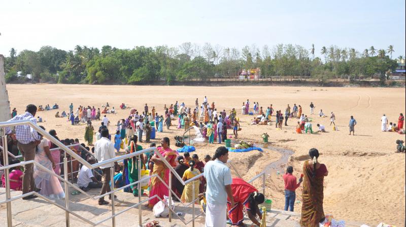 A dry Cauvery awaiting water. (Photo:DC)