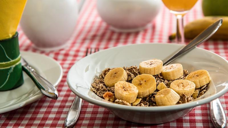 Eating more fibre after colorectal cancer diagnosis is associated with a lower risk of dying from colorectal cancer. (Photo: Pixabay)