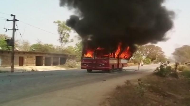 The Union Home Ministry, which rushed 800 anti-riot policemen to MP and UP, asked all states to take preventive steps and maintain public order to ensure safety of lives and property. (Photo: Twitter | ANI)