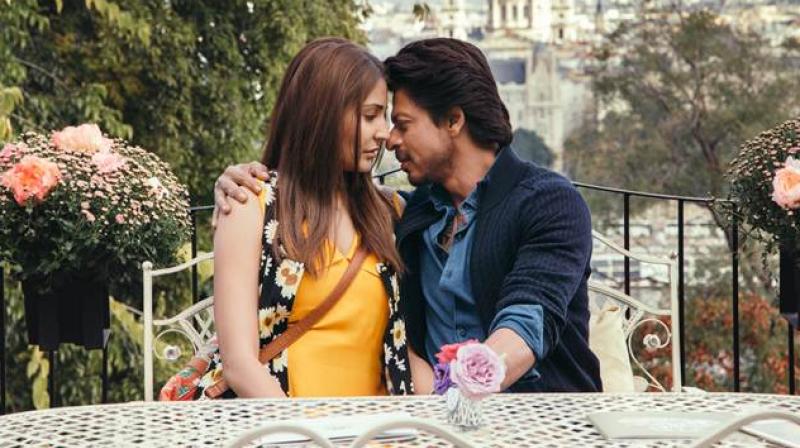Shah Rukh Khan and Anushka Sharma in a still from Jab Harry Met Sejal.