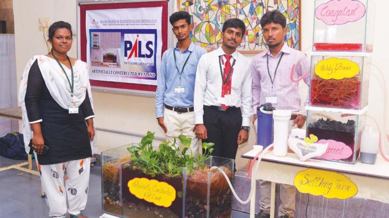 P. Kiruthiga R.Sunil Sundhar M Shabudeen N.Venkatesan of M.A.M. College of Engineering & Technology, Tiruchy with their water hyacinth project.