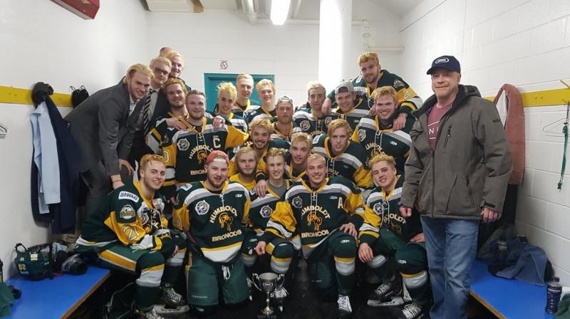 Our Broncos family is in shock as we try to come to grips with our incredible loss, Broncos team president Kevin Garinger said in a statement. The team comprises 24 players, all from Canada, with the youngest aged 16 and the oldest 21. (Photo: Twitter/ @HumboldtBroncos)