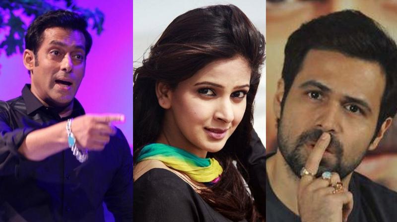 The actress can also be seen insulting Hrithik Roshan and Riteish Deshmukh in the throwback video.