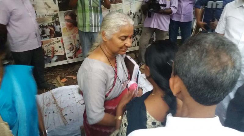 Narmada Bachao Andolan leader and activist Medha Patkar visits Preetha Shaji who is on a hunger strike.   BY ARRANGEMENT