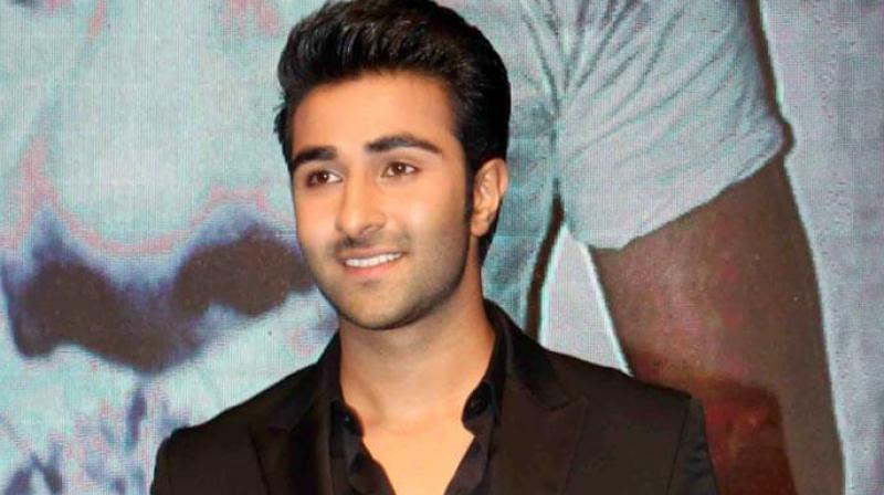 I am not a Ranbir Kapoor look-alike, says debutante Aadar Jain