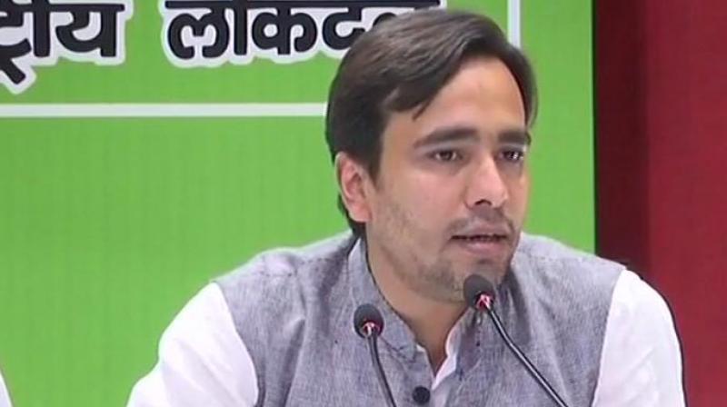 RLDs Jayant Chaudhary, Our workers will work hard to ensure the victory of the alliance on all seats in the state. (Photo: ANI)