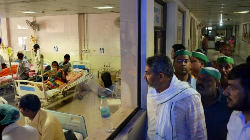 Children receive treatment in the Encephalitis Ward at the Baba Raghav Das Medical College Hospital in Gorakhpur district on August 16, 2017. (Photo: PTI)