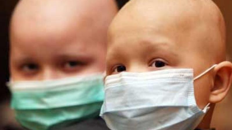 Early systematic screening, particularly focusing on blood pressure and lipid measurements, might be suggested in all childhood cancer survivors (Photo: AFP)