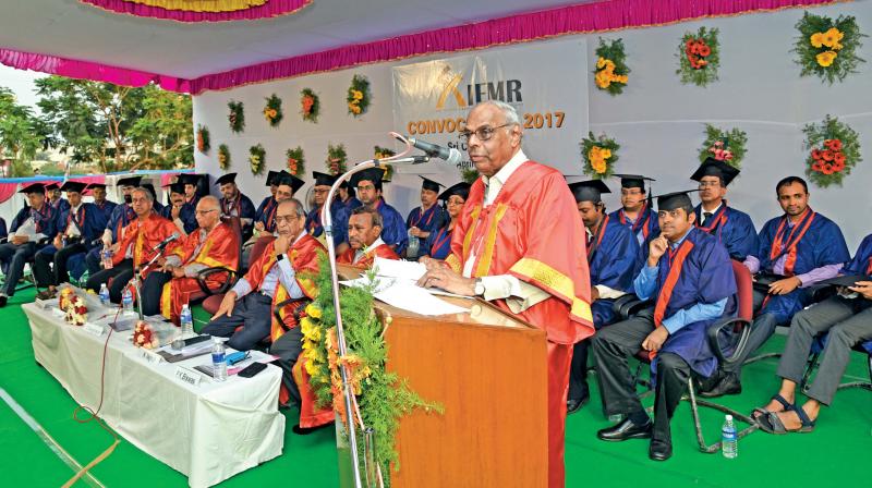 C. Rangarajan delivers the convocation address at the Institute for Financial Management and Research (IFMR). (Photo: DC)
