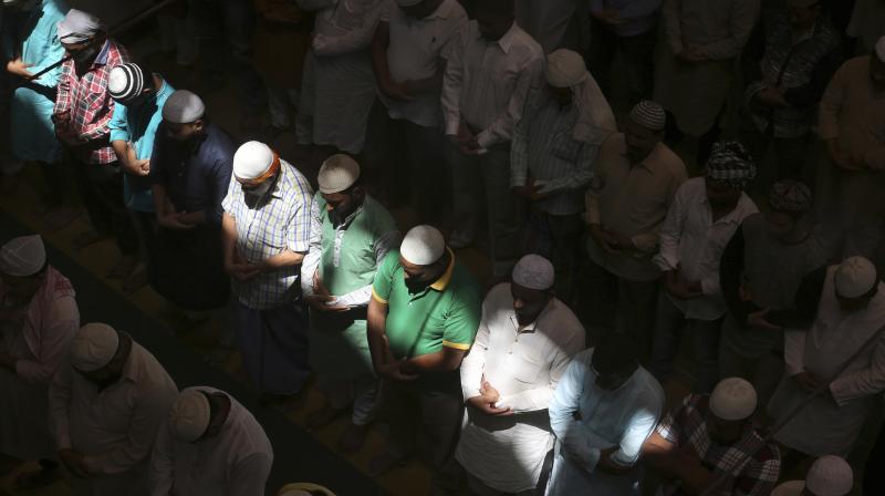 Ramadan: Breaking of the fast in pictures