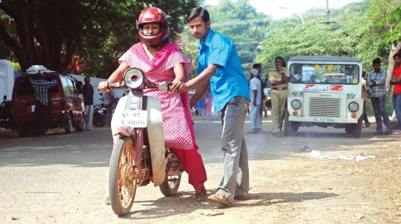 ഡ്രൈവിങ് ടെസ്റ്റ് നിലച്ചു, സംസ്ഥാനത്ത് വ്യാപക പ്രതിഷേധം