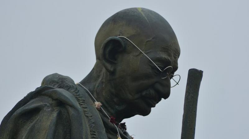 Signed 1931 photo of Mahatma Gandhi to fetch $10,000 at auction. (Photo: Pixabay)
