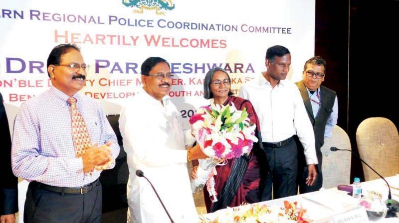 DG-IGP Neelamani Raju welcomes Deputy Chief Minister Dr G Parameshwar during Southern regional Police Coordination Committee Meeting in Bengaluru on Friday  (Image DC)
