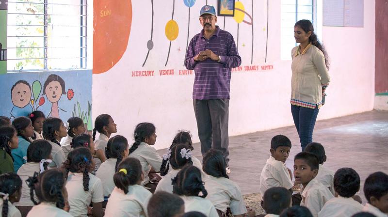 Volunteers teach the underprivileged students at the Makkala Jagriti learning centre